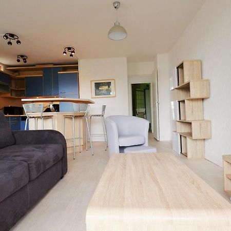 70 m2 avec Balcons et Parking Lägenhet Lille Exteriör bild