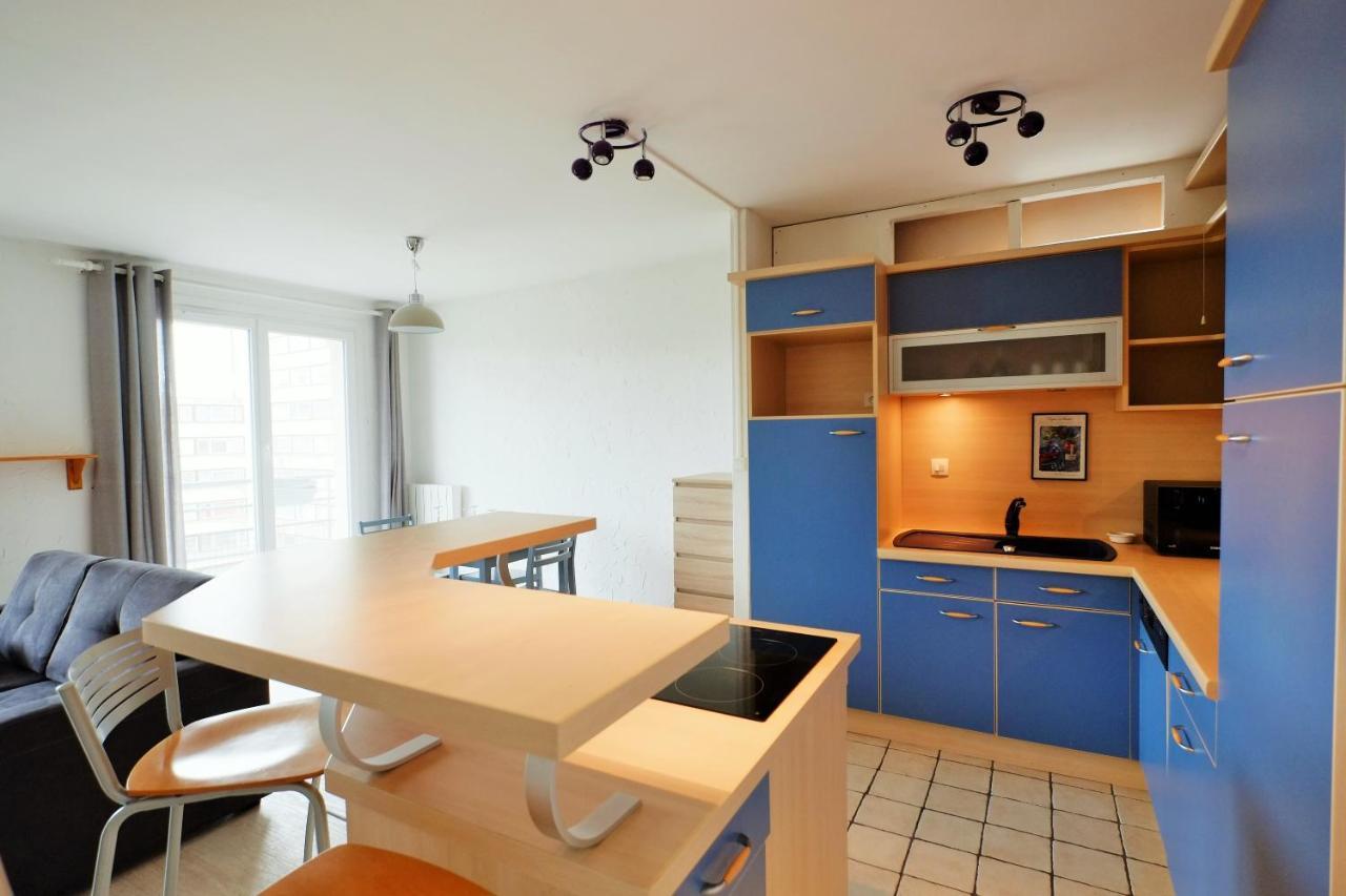 70 m2 avec Balcons et Parking Lägenhet Lille Exteriör bild
